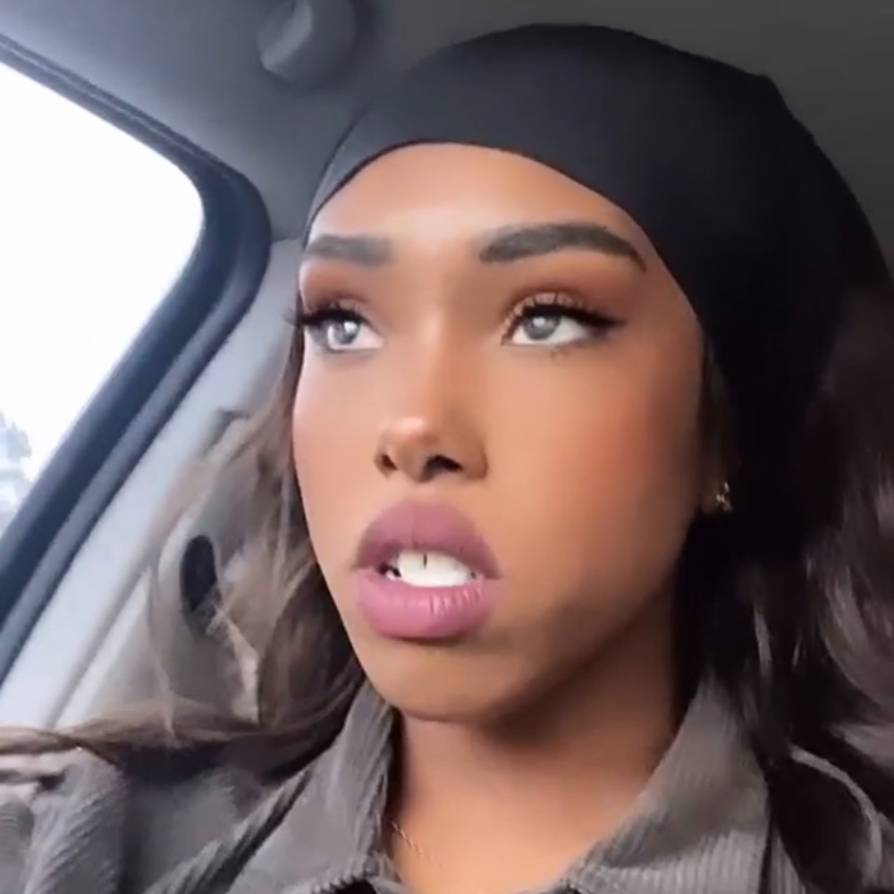 Meet your Posher, Gina